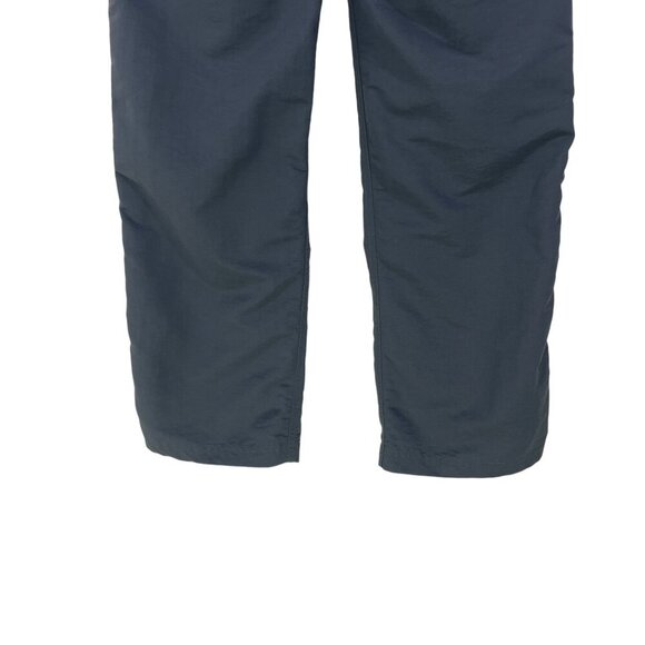 The North Face Women's Size‎ 4 Convertible Pants Gray Nylon Zip Shorts Hiking - Picture 8 of 11